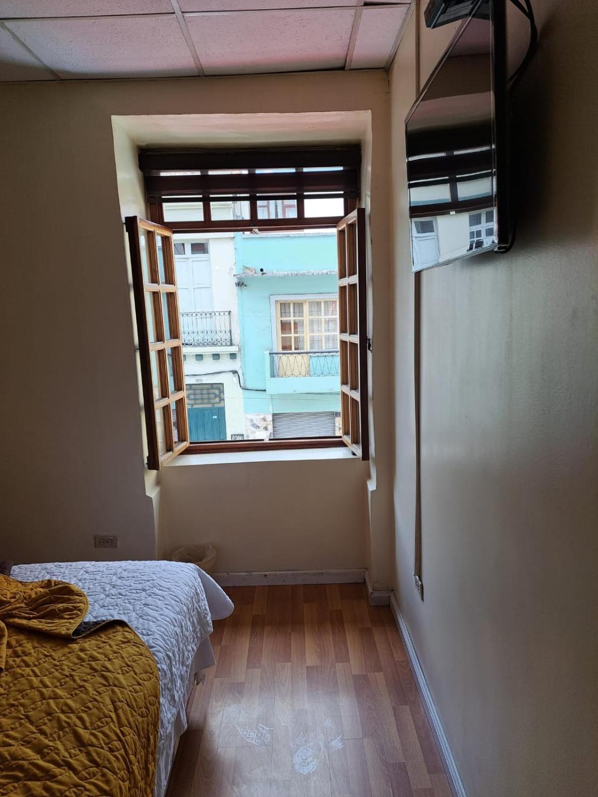 Hotel Mariscal Inn & Suite كوينكا المظهر الخارجي الصورة
